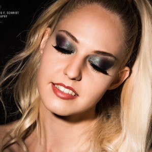 MAKE-UP