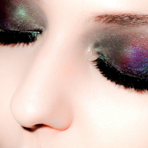 MAKE-UP